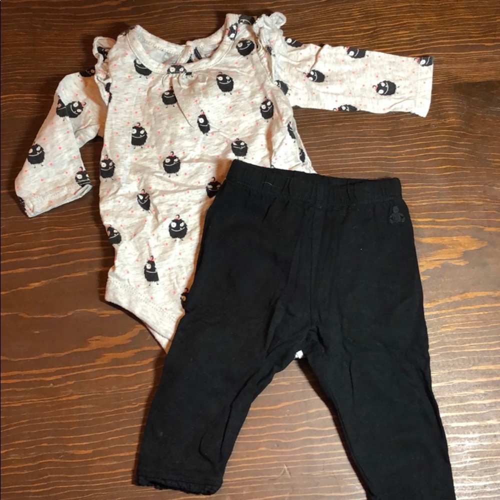 Baby gap monster spider Halloween creature w bow